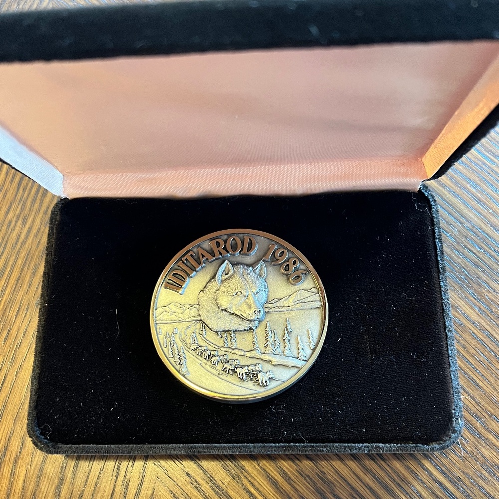 Rare Vintage 1986 Iditarod Belt Buckle